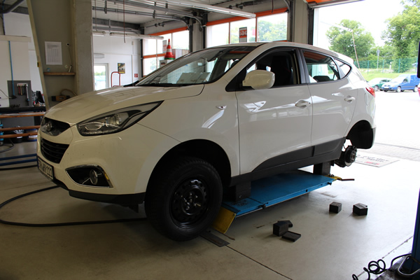 Der aktuelle Reifen Schreiber RDKS/TPMS Reifendrucksensorentest beim Hyundai iX35 Facelift